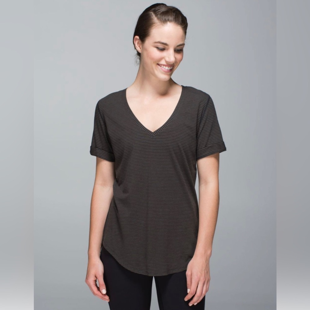 Lululemon Love Tee
